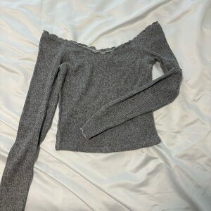 Off the shoulder long sleeve top